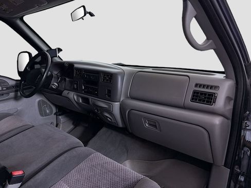 Used 2002 Ford F350 XLT AWD/4WD image 25