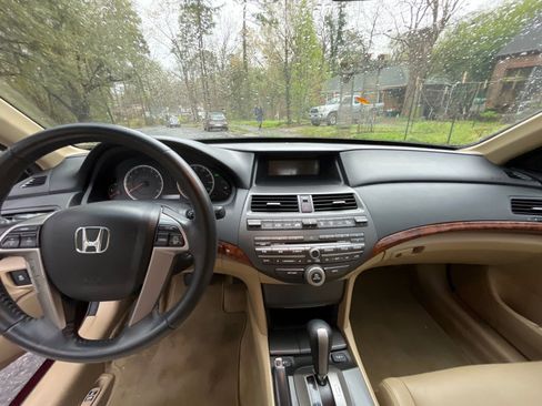 Used 2012 Honda Accord EX-L image 11