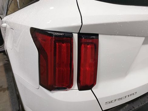 Used 2023 Kia Sorento SX Prestige AWD/4WD image 36