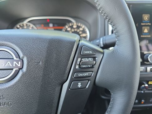 Used 2025 Nissan Frontier SL AWD/4WD image 18