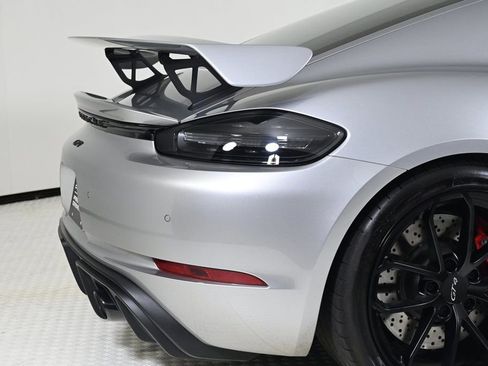 Used 2023 Porsche 718 Cayman GT4 image 21