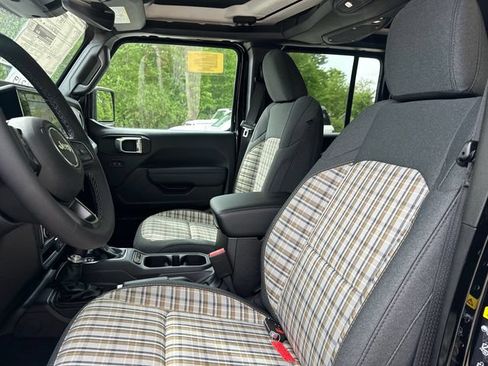 New 2026 Jeep Gladiator Overland AWD/4WD image 34