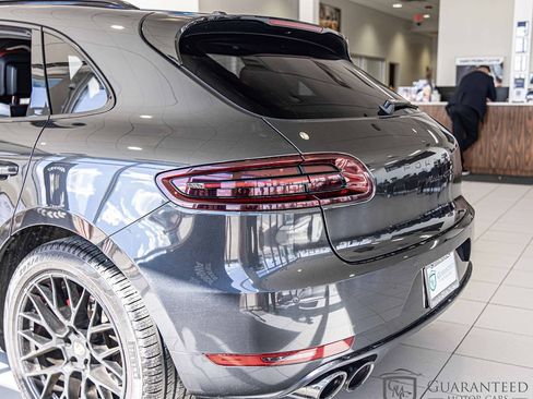 Used 2018 Porsche Macan GTS w/ Premium Package Plus image 15