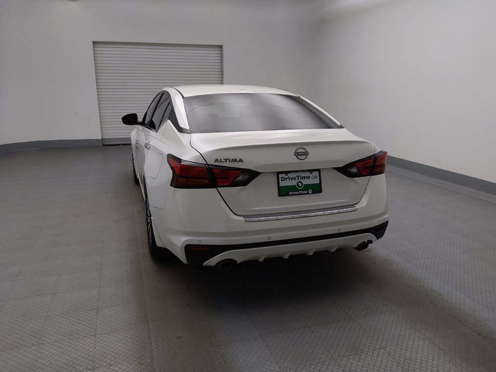 Used 2023 Nissan Altima 2.5 SV w/ SV Premium Package FWD image 6