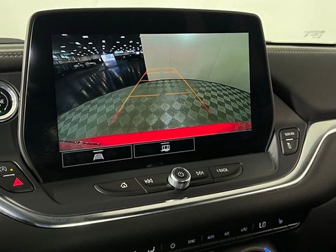 Used 2024 Chevrolet Blazer LT image 17