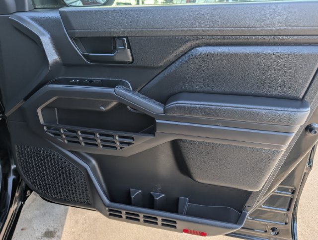 Certified 2026 Toyota Tacoma SR RWD image 32