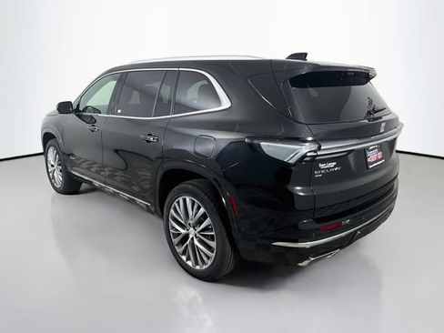 Used 2026 Buick Enclave Avenir w/ Super Cruise Package AWD/4WD image 5