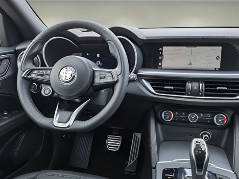 New 2026 Alfa Romeo Stelvio Sprint w/ Convenience Package AWD/4WD image 34