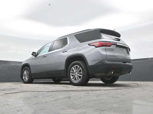Used 2023 Chevrolet Traverse LT FWD image 45