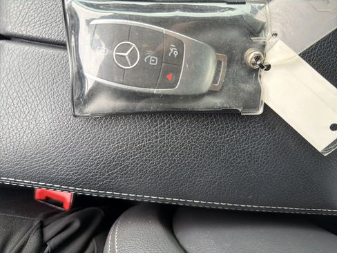 Used 2020 Mercedes-Benz C 300 Cabriolet image 35