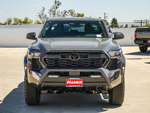 New 2026 Toyota Tacoma TRD Off-Road AWD/4WD image 2