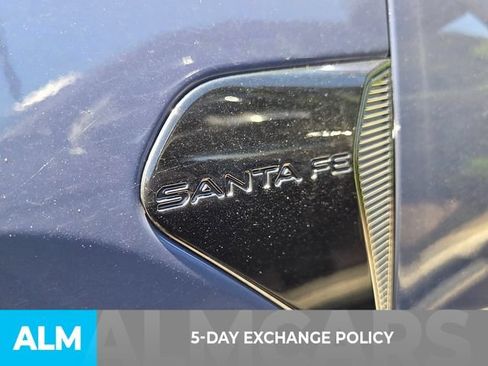 Used 2025 Hyundai Santa Fe SEL FWD image 3
