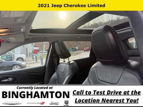 Used 2021 Jeep Cherokee Limited image 12