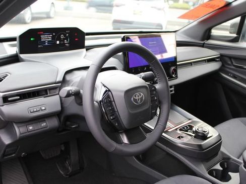 Certified 2026 Toyota C-HR AWD/4WD image 38