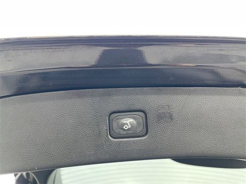 Used 2015 Ford Edge Sport w/ Equipment Group 401A image 23