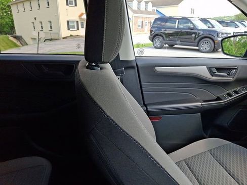 Certified 2022 Ford Escape SE w/ Convenience Package AWD/4WD image 19