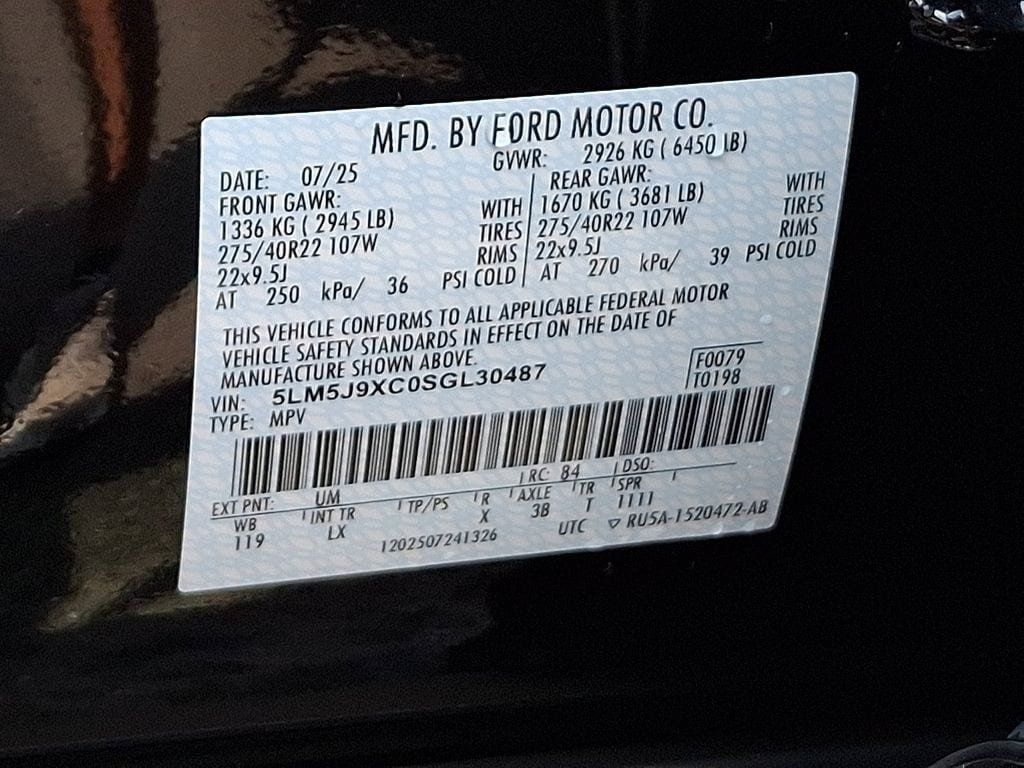 Used 2025 Lincoln Aviator Black Label AWD/4WD image 28