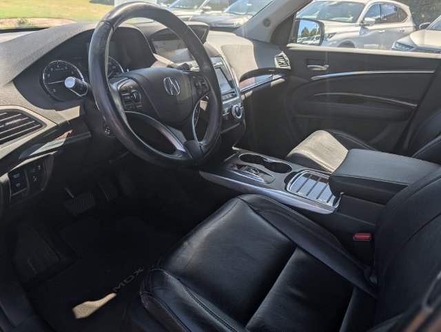 Used 2018 Acura MDX w/ Technology Package FWD image 12