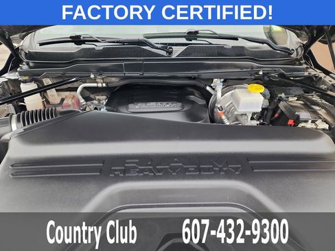 Used 2022 RAM 2500 Laramie image 36