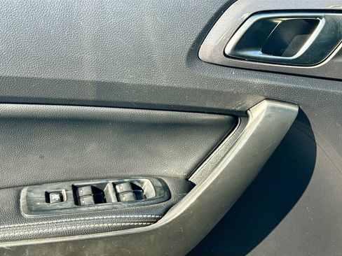 Used 2019 Ford Ranger Lariat w/ Technology Package RWD image 18