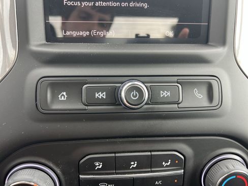 Used 2022 Chevrolet Silverado 1500 W/T w/ WT Value Package image 24