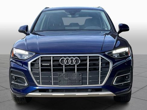 Used 2023 Audi Q5 Premium image 3