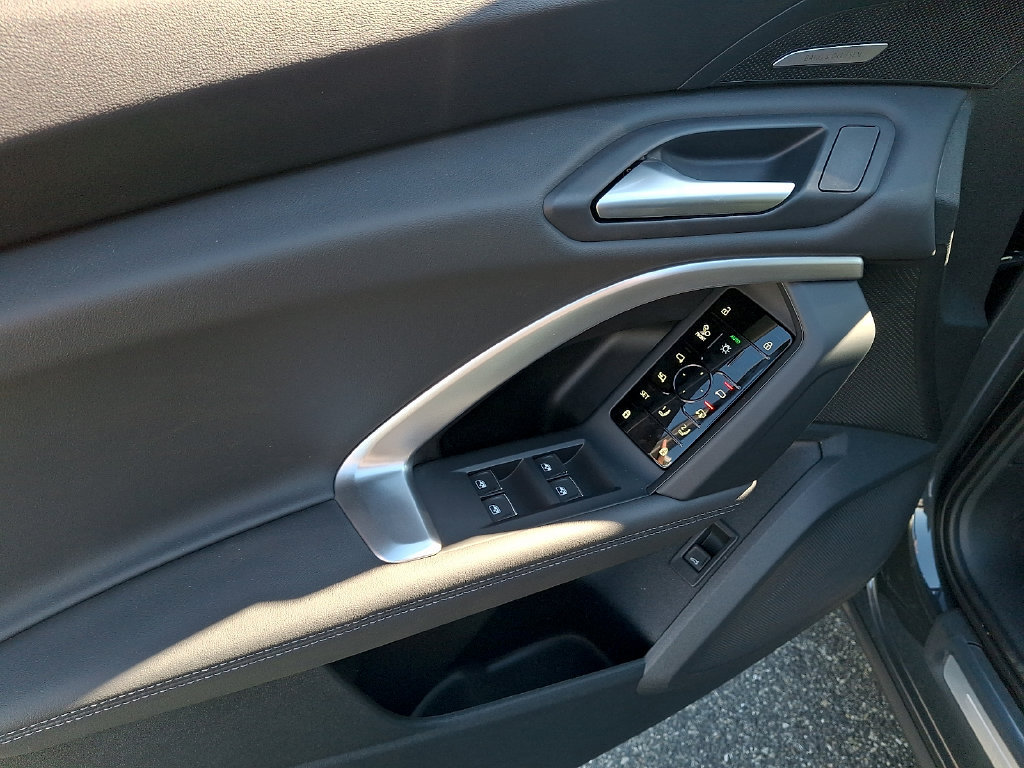 New 2026 Audi Q5 Premium Plus AWD/4WD image 10