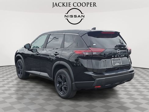 New 2026 Nissan Rogue SV FWD image 7