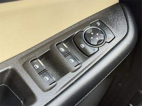 Certified 2024 Ford Edge SEL w/ Convenience Package image 23