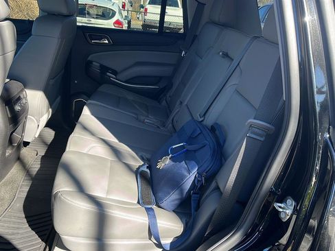 Used 2018 Chevrolet Tahoe LT w/ Luxury Package image 21