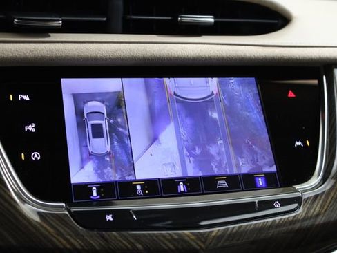 Certified 2025 Cadillac XT6 Sport w/ Platinum Package AWD/4WD image 20