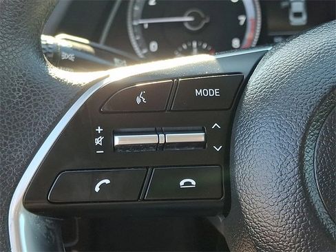 Used 2023 Hyundai Sonata SE w/ Preferred Accessory Package image 20