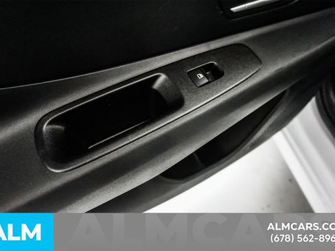 Used 2025 Hyundai Elantra SE FWD image 52