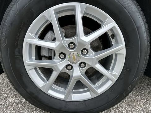 Certified 2024 Chevrolet Equinox LS AWD/4WD image 21