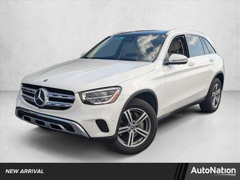 Used 2022 Mercedes-Benz GLC 300 image 1