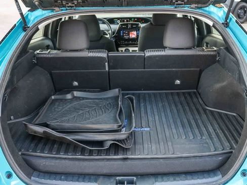 Used 2018 Toyota Prius Prime Plus image 24