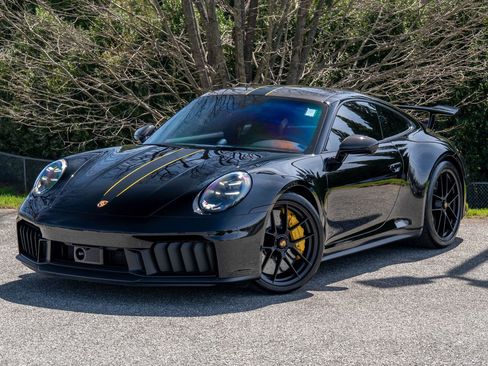 Used 2026 Porsche 911 Carrera GTS image 1