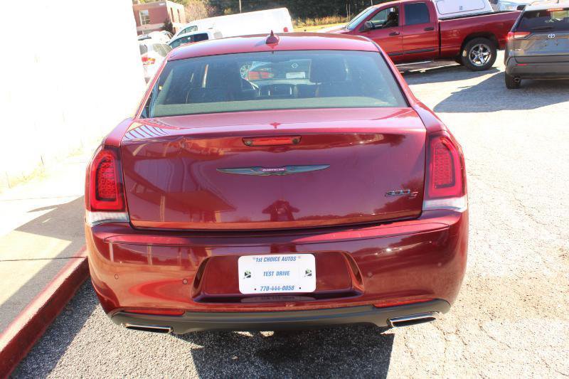 Used 2021 Chrysler 300 S RWD image 5
