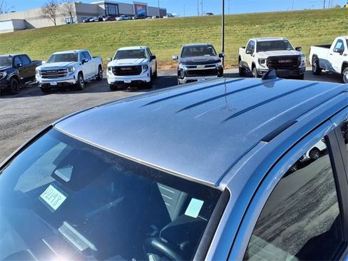 Used 2024 Toyota Tacoma TRD Sport image 33