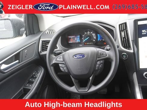 Used 2023 Ford Edge SE AWD/4WD image 10