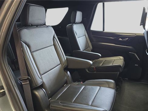 Used 2021 GMC Yukon Denali w/ Denali Ultimate Package image 14