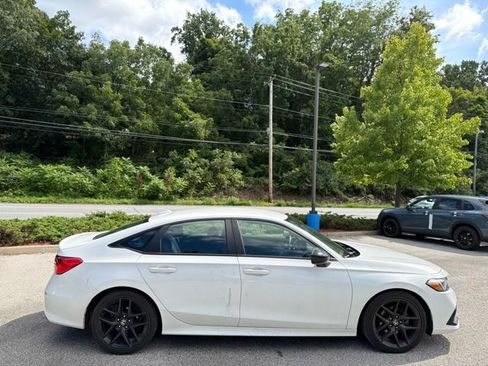 Used 2023 Honda Civic Sport image 12