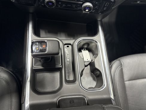 Certified 2022 Chevrolet Silverado 1500 LTZ w/ Technology Package image 20