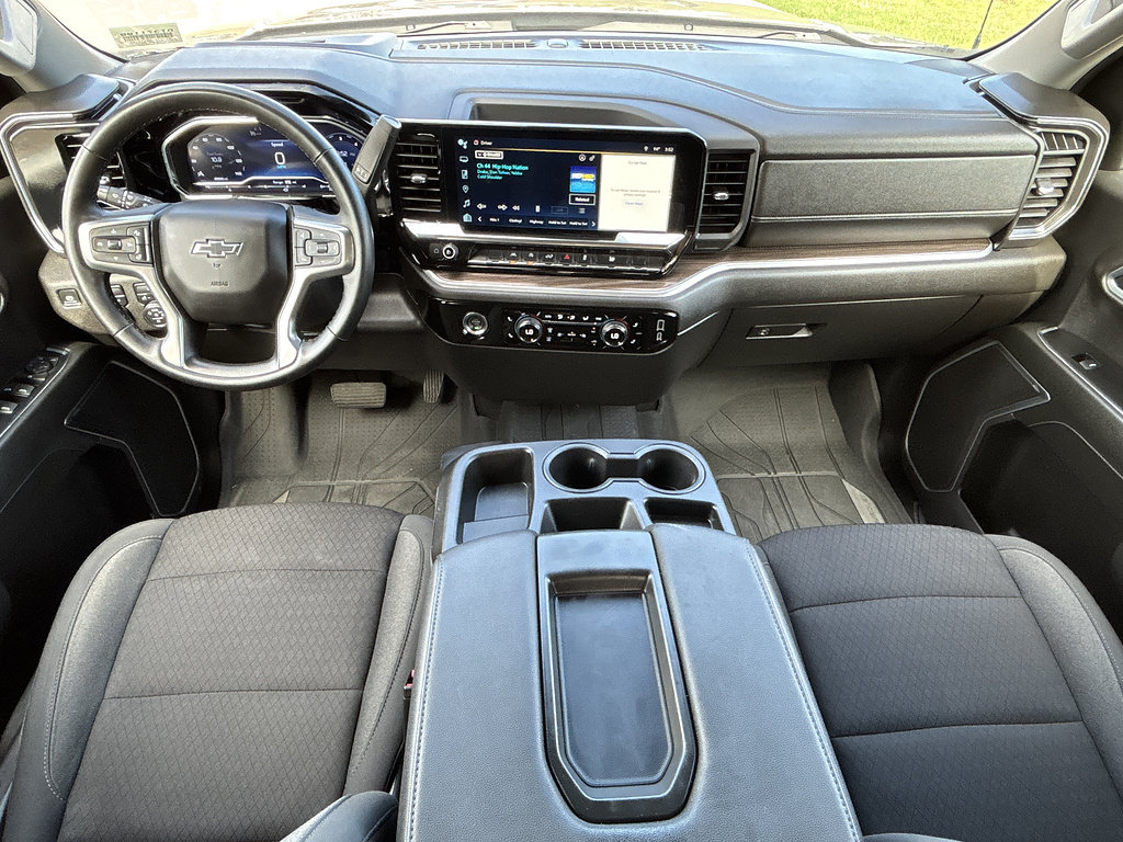 Used 2024 Chevrolet Silverado 1500 RST w/ LPO, Liner Protection Package AWD/4WD image 10