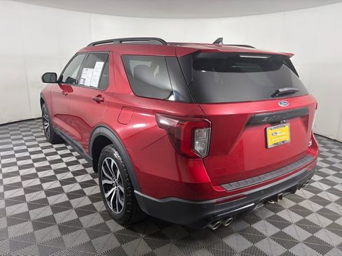 Certified 2023 Ford Explorer ST image 5