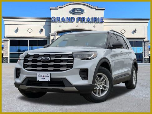 New 2026 Ford Explorer Active RWD image 1