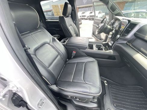 Used 2019 RAM 1500 Limited AWD/4WD image 19