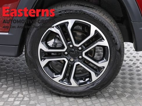 Used 2022 Jeep Compass Limited w/ Sun and Sound Group AWD/4WD image 35