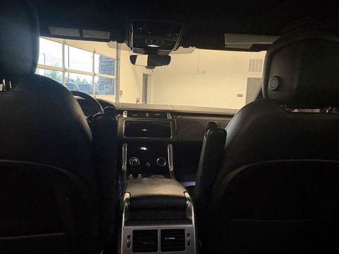 Used 2018 Land Rover Range Rover Sport HSE AWD/4WD image 31