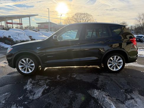 Used 2016 BMW X3 xDrive28i AWD/4WD image 2